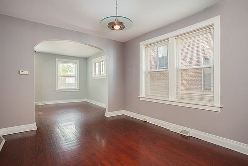 5th image of 7019 Dartmouth Ave