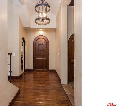 3rd image of 11937 W Sunset Blvd #2