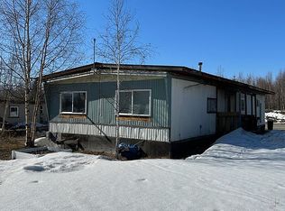 2104 Lakeview Ter, Fairbanks, AK 99701