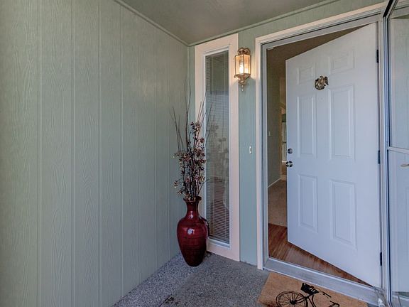 4th image of 17716 18th Avenue Ct E