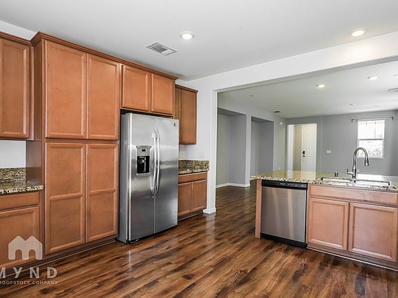 4th image of 10953 Merrick Way