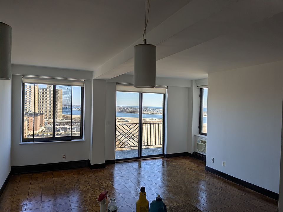 1st image of 122 Beach 26th St #11