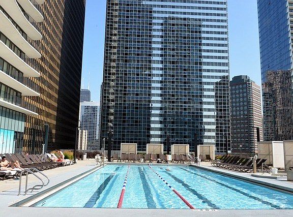 5th image of 225 N Columbus Dr Unit 5513