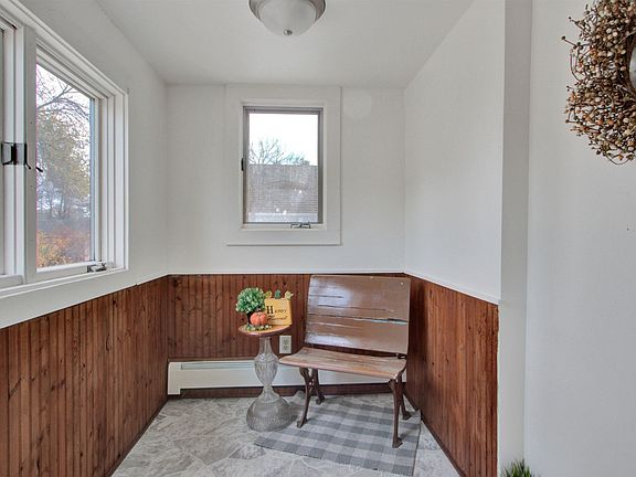 Mudroom/Entryway