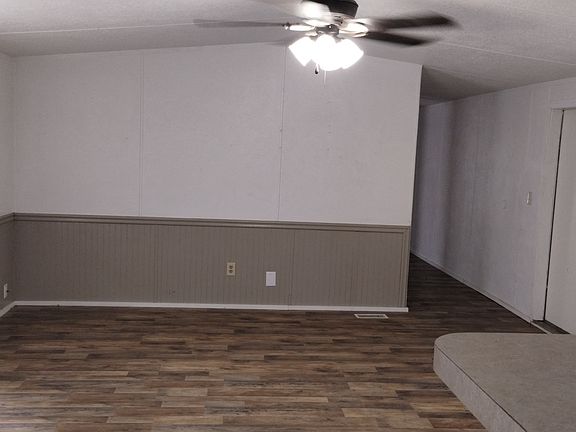 4th image of 507 Tidal St #1/2
