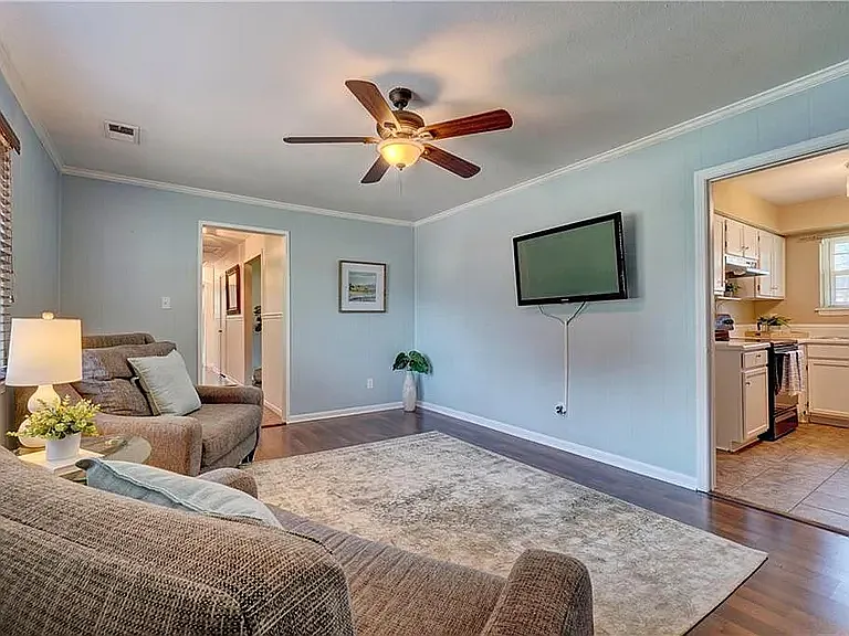 1434 Poinsetta Arch — Photo 5