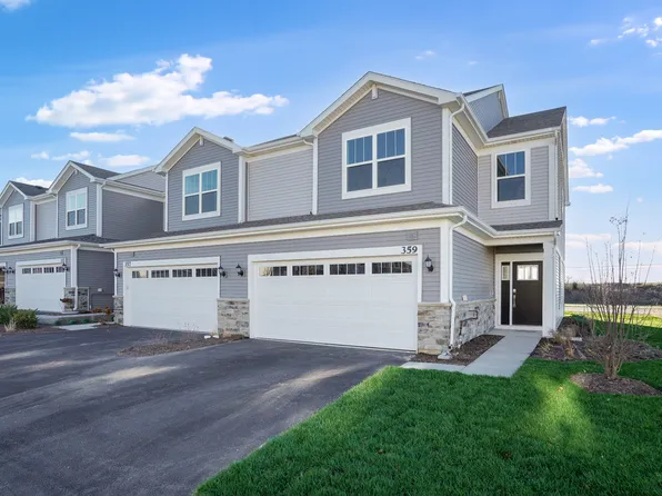 359 Red Oak Cir, Volo, IL 60020
