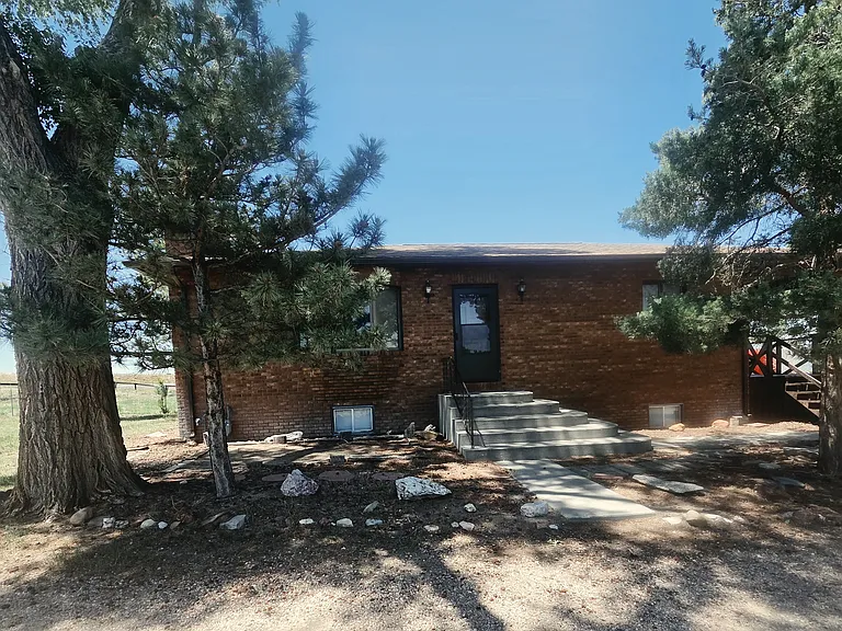16587 Highway 144 — Photo 4