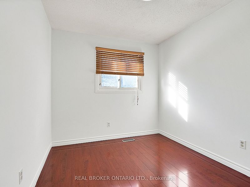 Mississauga House for rent - 3 Bedrooms — photo 14