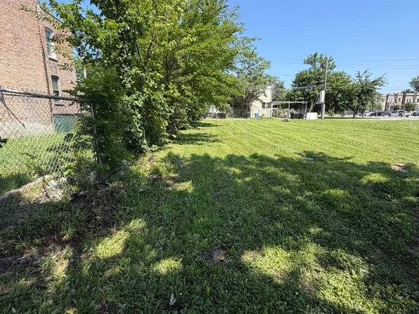 1549 S Central Park Ave, Chicago, IL 60623