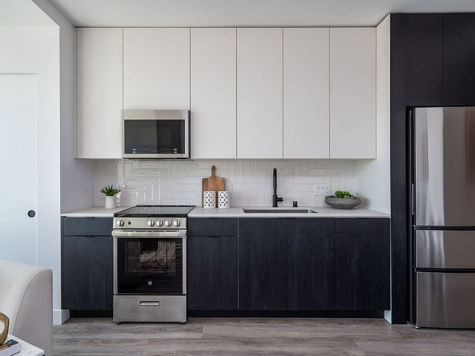 1st image of 1028 Market St #1116