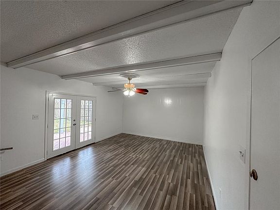 5th image of 2213 Eastmere St