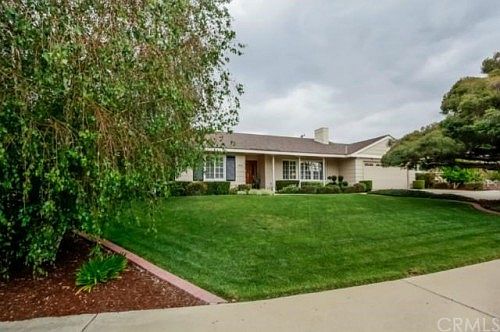 2nd image of 1053 Harding Ct