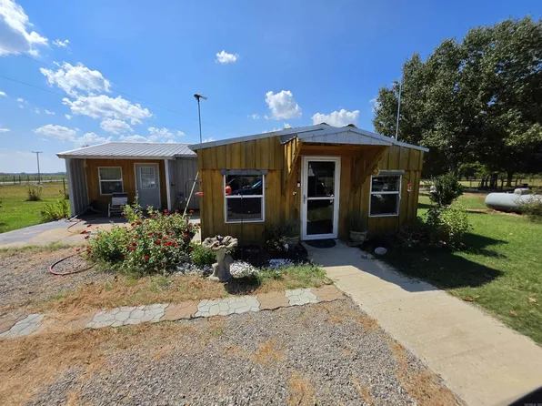 92 Liberty Valley Rd, Bald Knob, AR 72010