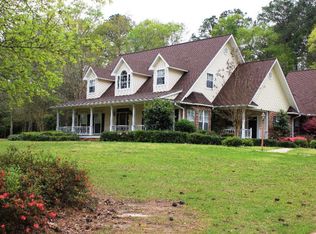 1017 Oakleigh Dr, Summit, MS 39666