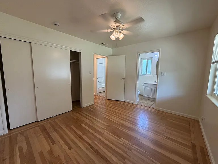 10495 Malaga Way — Photo 9