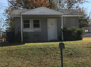 2805 N R St, Fort Smith, AR 72904