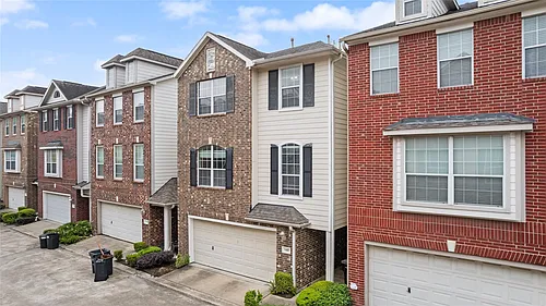 3410 Skyline Village Dr Photo 1