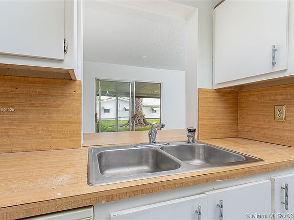 5th image of 8557 N Campanelli Blvd