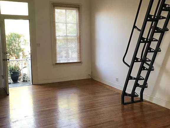 2nd image of 547 Linden St