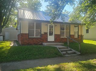 513 3rd St, Perry, IA 50220
