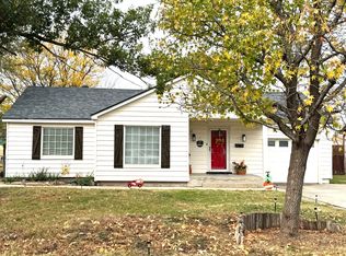 1907 Hamilton St, Pampa, TX 79065