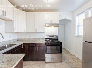 10981 S Church St #3B, Chicago, IL 60643