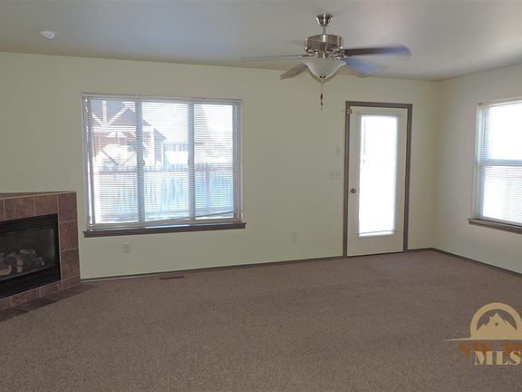 5th image of 807 Las Campanas Dr