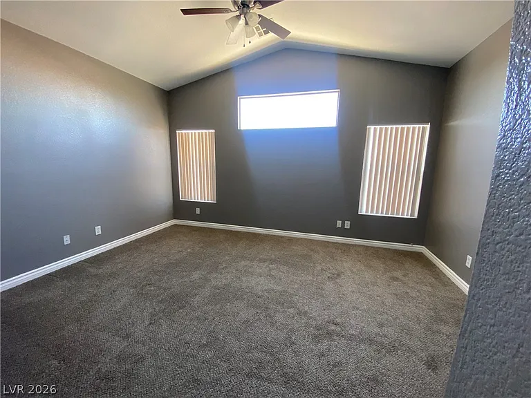 5402 Goldenseal Ct — Photo 6