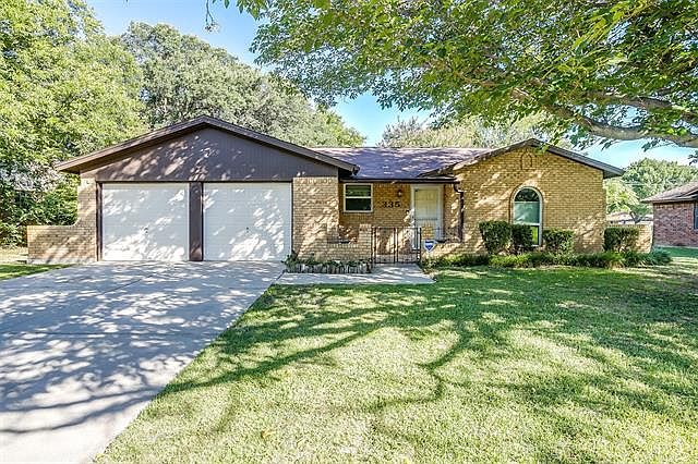1st image of 335 NE Cindy Ln