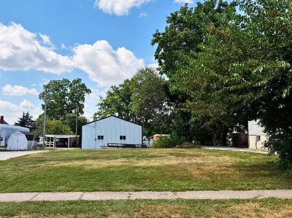 309 Jackson St, Macon, MO 63552