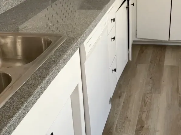 (undisclosed Address), Redondo Beach, CA 90277