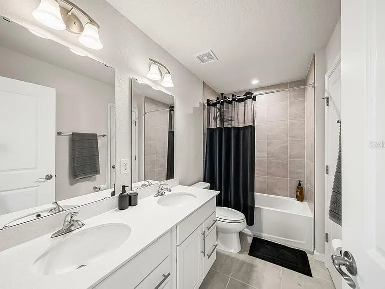 181 Tower Ct — Photo 28