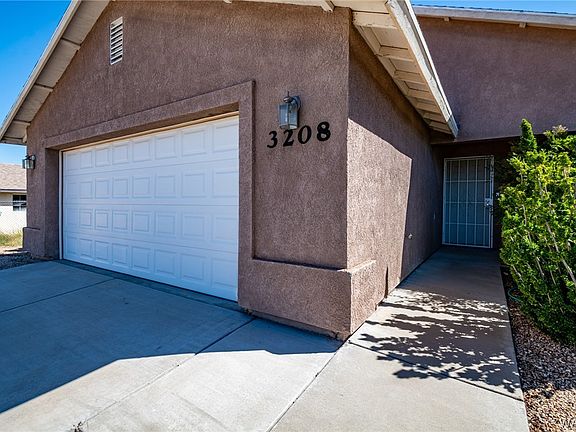 4th image of 3208 N Sage Street