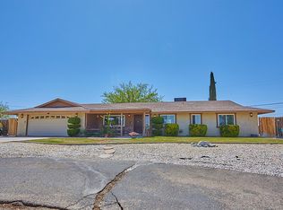 15176 Kinai Rd, Apple Valley, CA 92307
