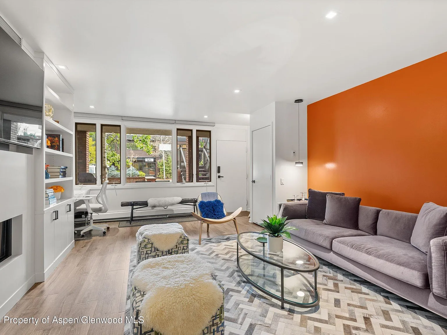 1 bed, 732 sqft, $14,000 — Photo 4