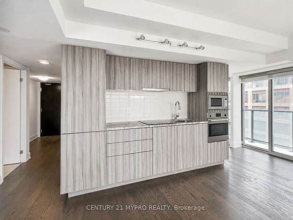 5th image of 955 Bay St #2707