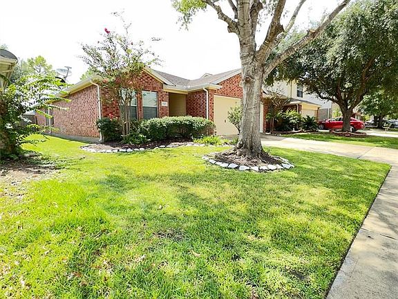 5th image of 21307 Somerset Park Ln