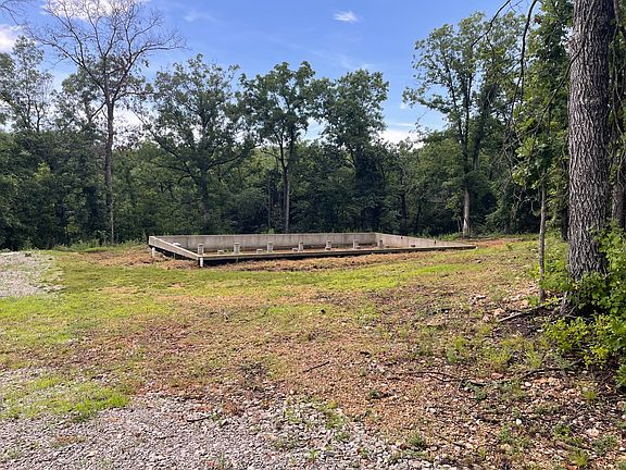4th image of 25544 Country Place Dr