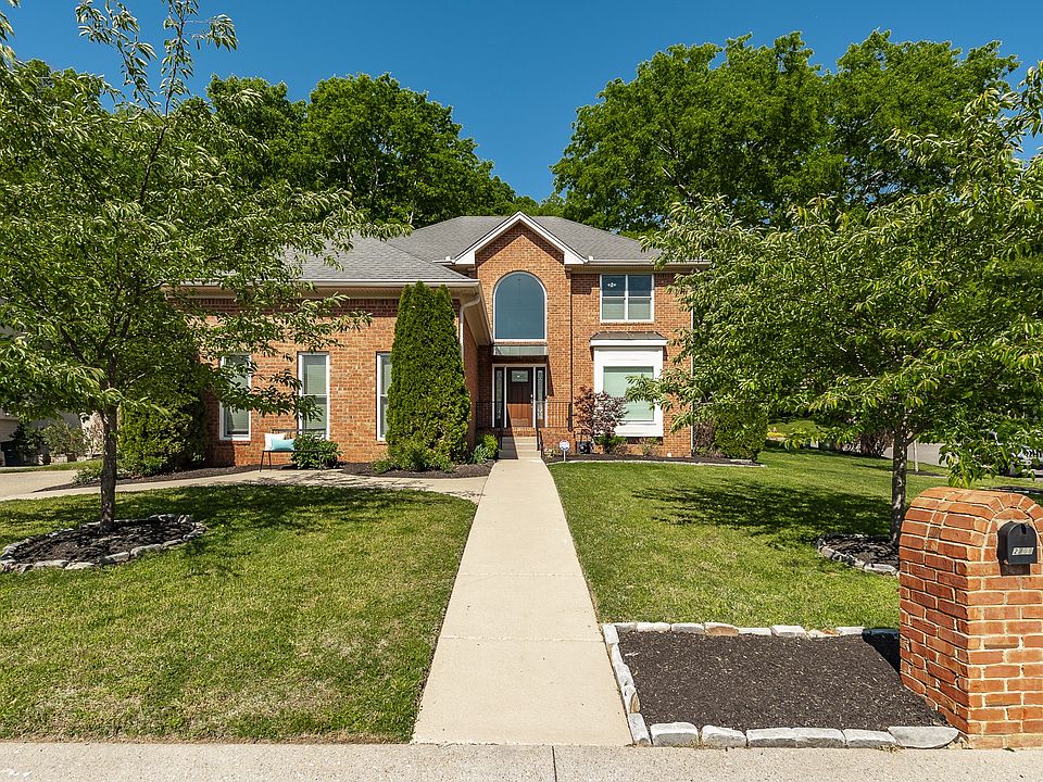 1st image of 2708 N Highlands Dr