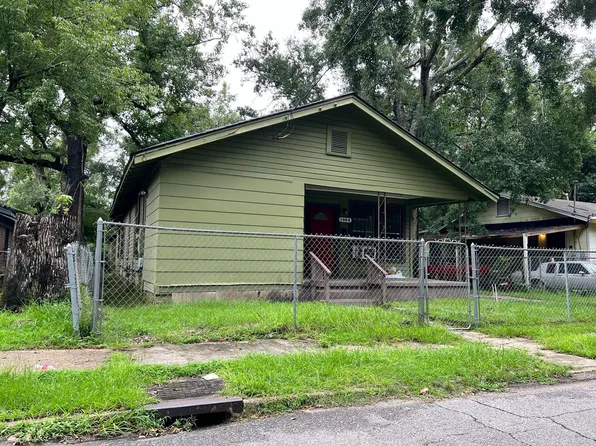 1064 Alba St, Mobile, AL 36605