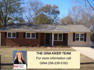 1032 Russell Dr, Weaver, AL 36277