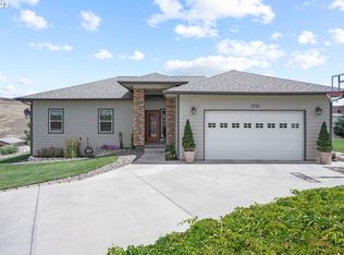 1230 Wright Rd, Arlington, OR 97812