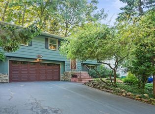 251 Mallard Dr, Rochester, NY 14622