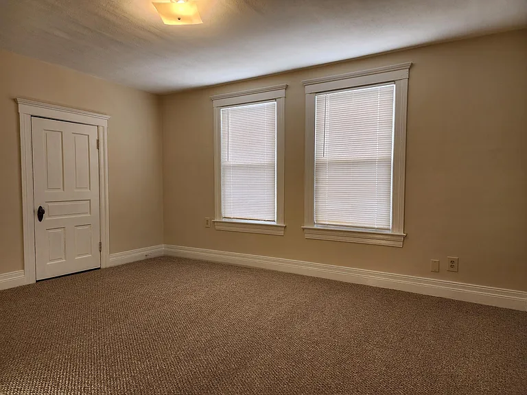 218 S Harvey St #3 — Photo 3