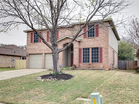 2nd image of 3409 Cliff Oaks Dr