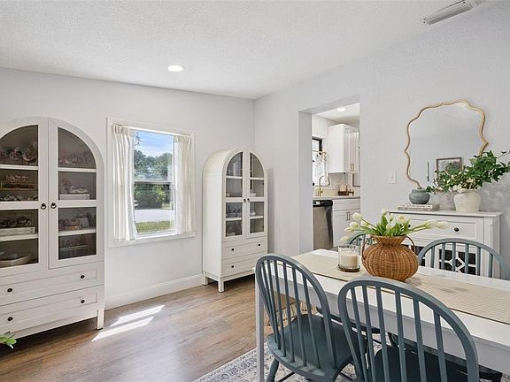 3rd image of 1537 FAITH COURT