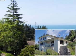 845 Marina Heights Rd, Brookings, OR 97415