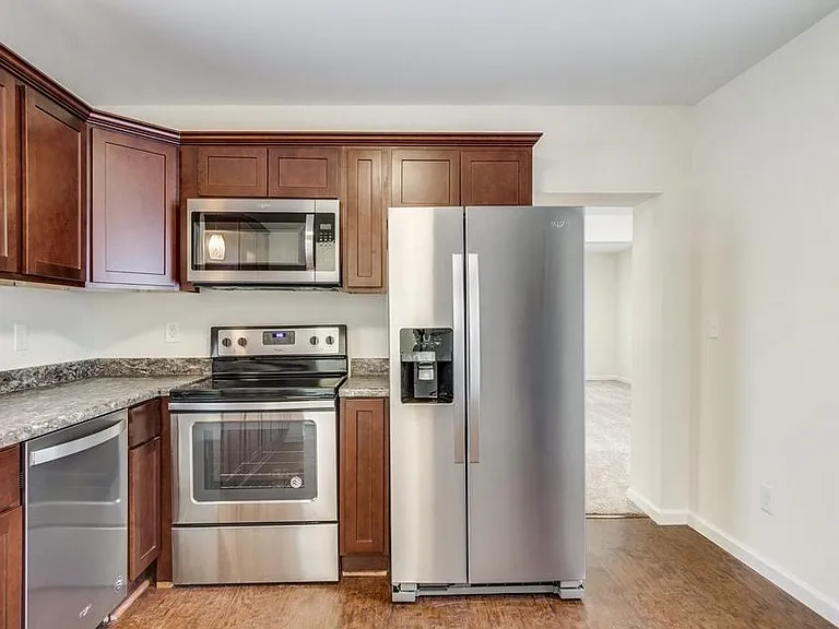 2365 Welch Rd — Photo 3