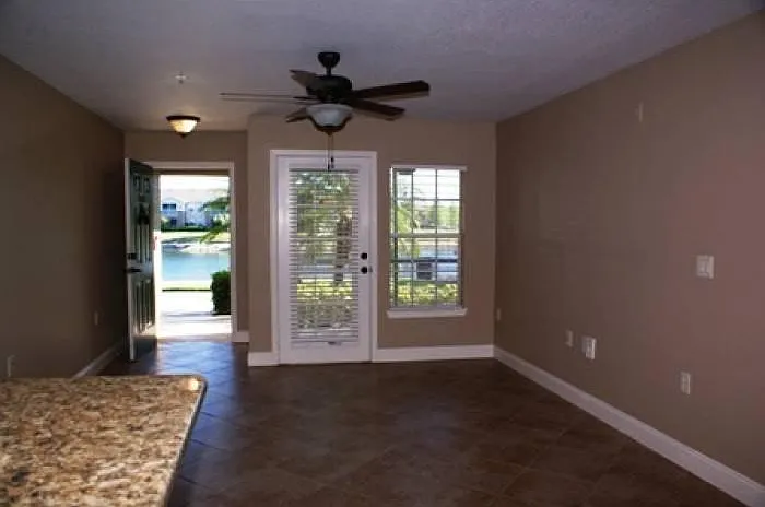 1 bed, 732 sqft, $1,650 — Photo 2